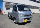 <em>ハイゼット　軽トラック　4WD</em>